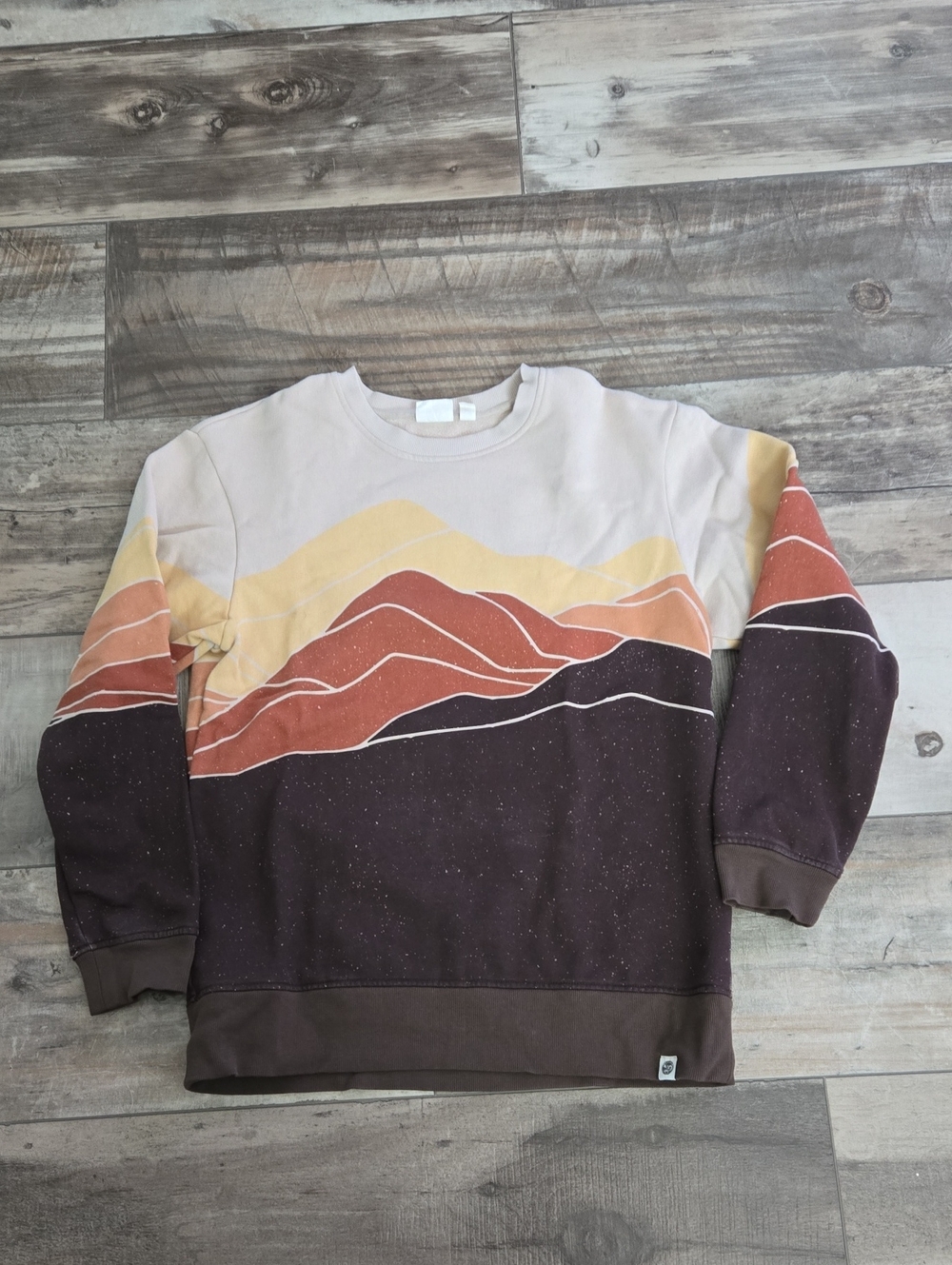 Happy Earth Unisex Sweatshirt Size Medium